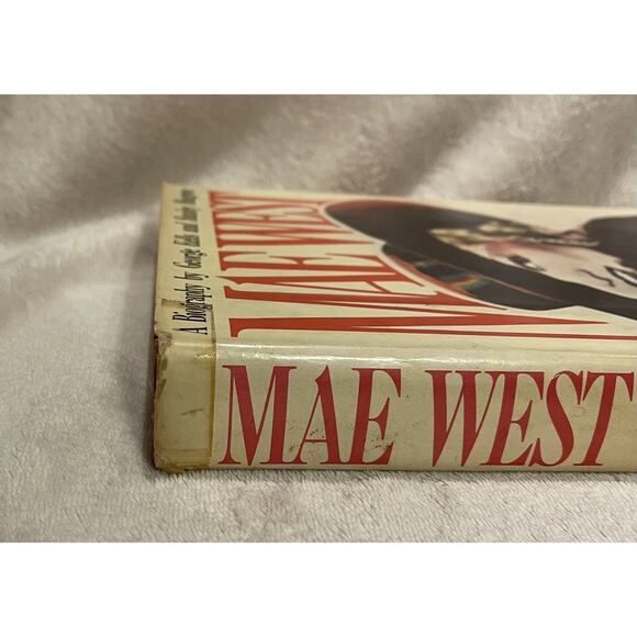 Mae West A Biography By George Eells Hardcover First Edition HCDJ Vintage - Picture 8 of 12